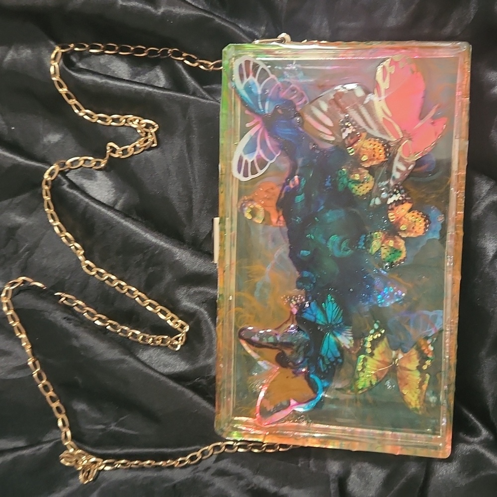 NWOT Resin  Butterfly 🦋 Purse 👛